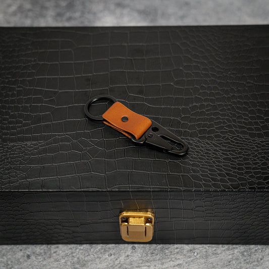 Exquisite Handmade Minerva Smooth Keychain with Matte Black Finish (Multiple colors)