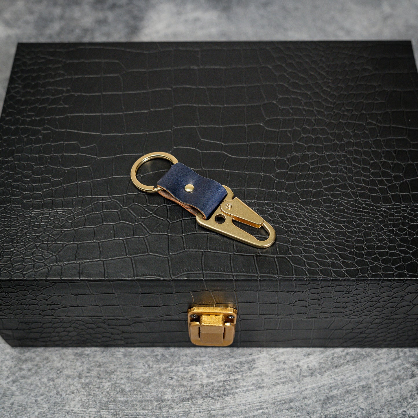 Exquisite Handmade Blue Shell Cordovan Key Chain