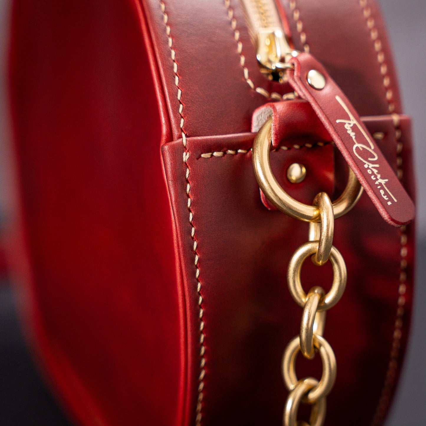 London Chic Cross Bag - Iconic Red Leather