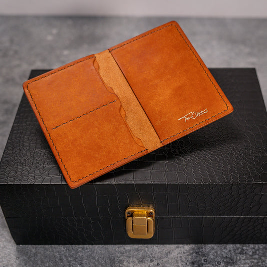 Rustic Explorer: Handmade Full Grain Leather Travel Wallet Pueblo Olmo